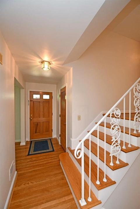 10623 Cinderella Dr, Montgomery, OH 45242 photo 4