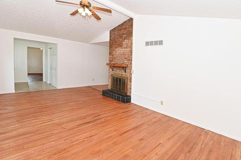 716 Miles Ln, Cincinnati, OH 45245 photo 7