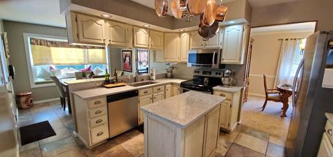2761 Mahoning Ct, Cincinnati, OH 45233 photo 2