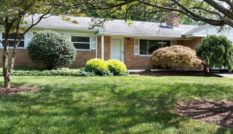 8916 Cavalier Dr, Cincinnati, OH 45231 photo 5