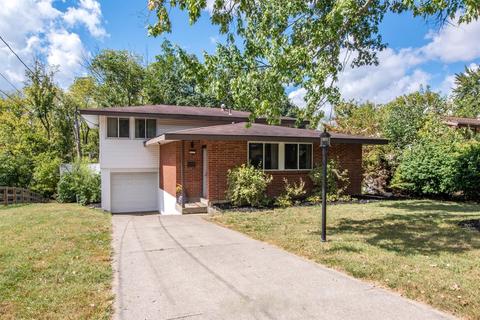 827 Cascade Rd, Forest Park, OH 45240 photo 2