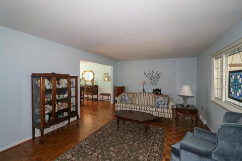 9718 Streambrook Dr, Cincinnati, OH 45231 photo 5