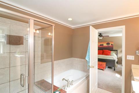 9718 Streambrook Dr, Cincinnati, OH 45231 photo 24