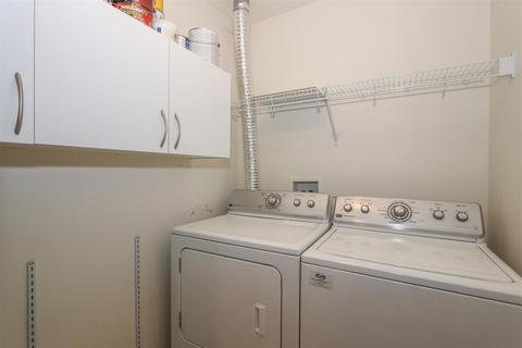 7595 Skyview Cir, Cincinnati, OH 45248 photo 13