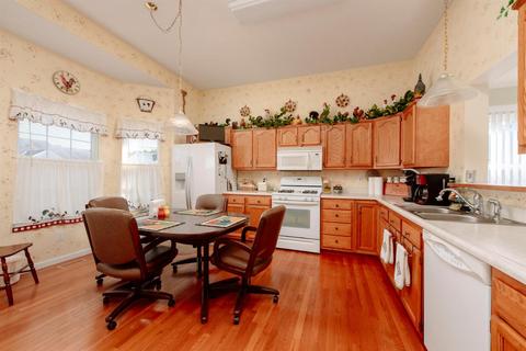 2510 Canvasback Cir, Batavia, OH 45103 photo 4
