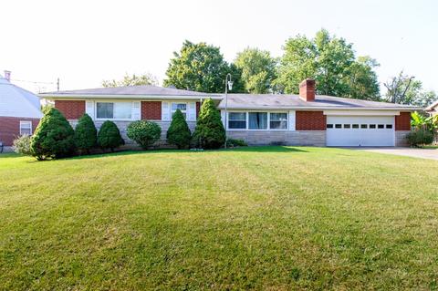 1809 Greenpine Dr, Cincinnati, OH 45231 photo 2
