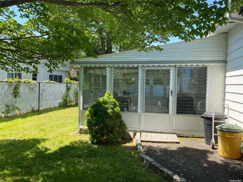 1809 Greenpine Dr, Cincinnati, OH 45231 photo 3