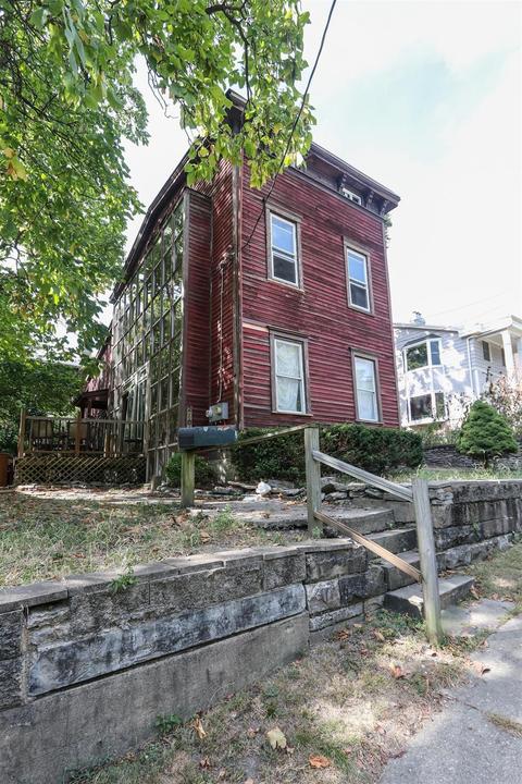 2909 Marshall Ave, Cincinnati, OH 45220 photo 1