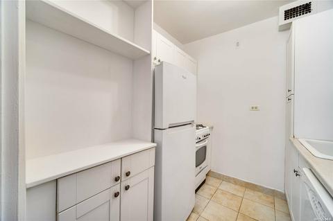 3746 Hillside Ave, Cincinnati, OH 45204 photo 6