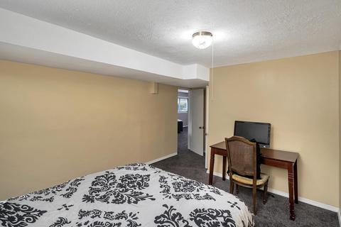 1218 Thomas Ct, Lincoln Heights, OH 45215 photo 24