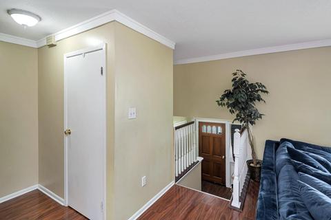 1218 Thomas Ct, Lincoln Heights, OH 45215 photo 5