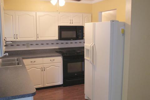2389 Bluelark Dr, Cincinnati, OH 45231 photo 4