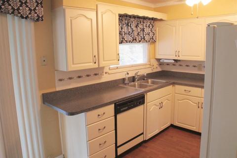 2389 Bluelark Dr, Cincinnati, OH 45231 photo 5