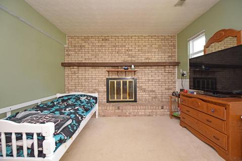 1982 Broadhurst Ave, Cincinnati, OH 45240 photo 21