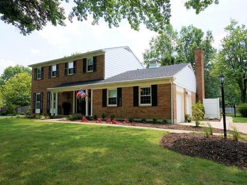 5935 Beechtop Dr, Cincinnati, OH 45233 photo 1