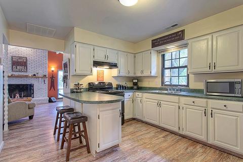 210 Kermit Ave, Williamsburg, OH 45176 photo 7