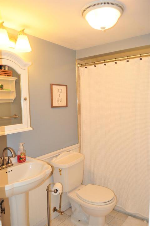 3135 Limestone Cir, Cincinnati, OH 45239 photo 9