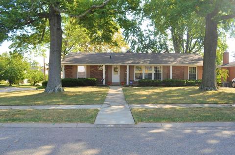 3135 Limestone Cir, Cincinnati, OH 45239 photo 1