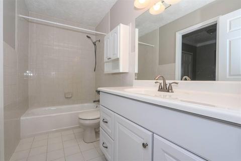 3700 Parfore Ct, Cincinnati, OH 45245 photo 23