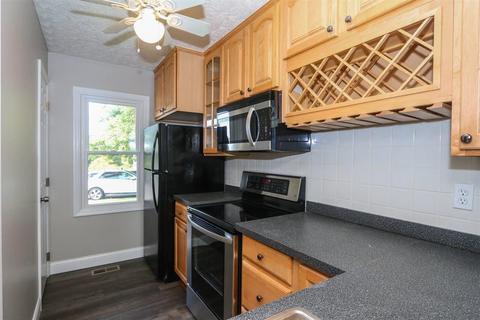 3700 Parfore Ct, Cincinnati, OH 45245 photo 8