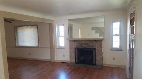 8405 Mayfair St, Cincinnati, OH 45216 photo 3