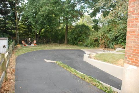 3355 Robinet Dr, Cincinnati, OH 45238 photo 14