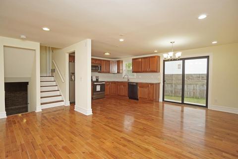 1594 Karahill Dr, Forest Park, OH 45240 photo 5