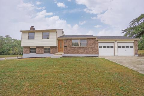1594 Karahill Dr, Forest Park, OH 45240 photo 2