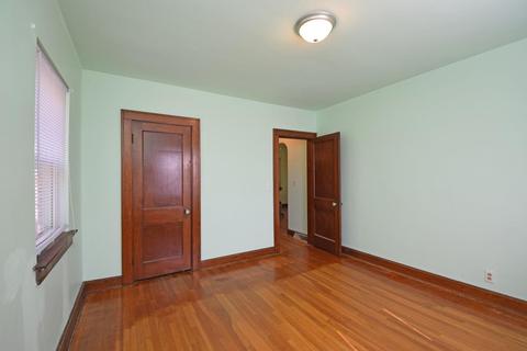543 Flatt Ter, Cincinnati, OH 45232 photo 14