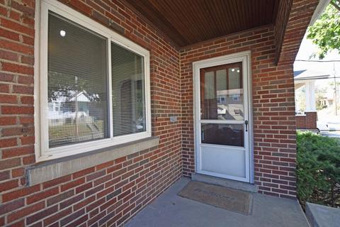 543 Flatt Ter, Cincinnati, OH 45232 photo 3