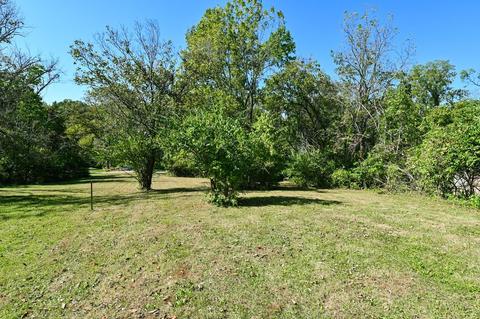 3145 Ebenezer Rd, Cincinnati, OH 45248 photo 2