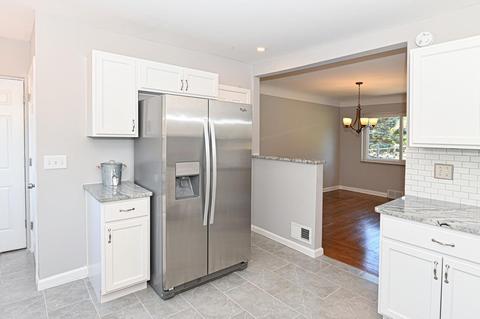 3145 Ebenezer Rd, Cincinnati, OH 45248 photo 12
