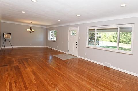 3145 Ebenezer Rd, Cincinnati, OH 45248 photo 5