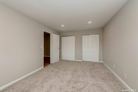 724 E Brooke Dr, Monroe, OH 45050 photo 8