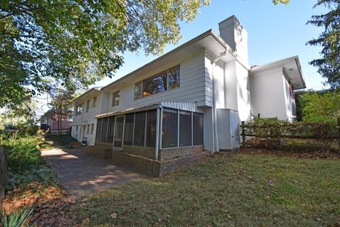 2627 Beechmar Dr, Cincinnati, OH 45230 photo 46