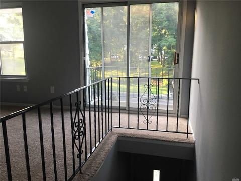 2627 Beechmar Dr, Cincinnati, OH 45230 photo 6