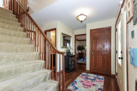 3012 Cooperhill Dr, Evendale, OH 45241 photo 4