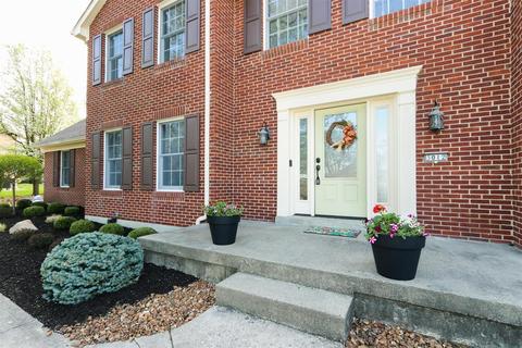 3012 Cooperhill Dr, Evendale, OH 45241 photo 2