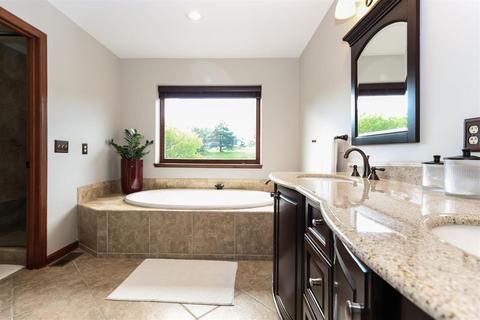 3012 Cooperhill Dr, Evendale, OH 45241 photo 16