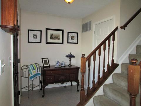155 Paddock Ln, Monroe, OH 45050 photo 2