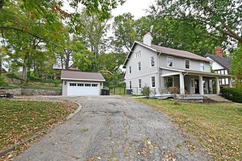 250 Woolper Ave, Cincinnati, OH 45220 photo 2