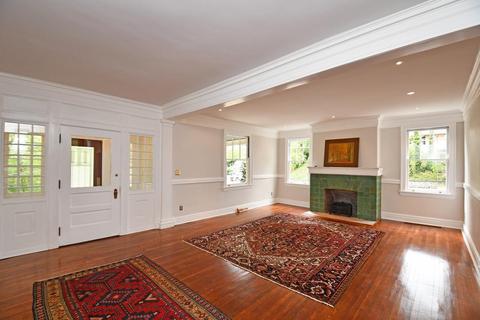 250 Woolper Ave, Cincinnati, OH 45220 photo 7