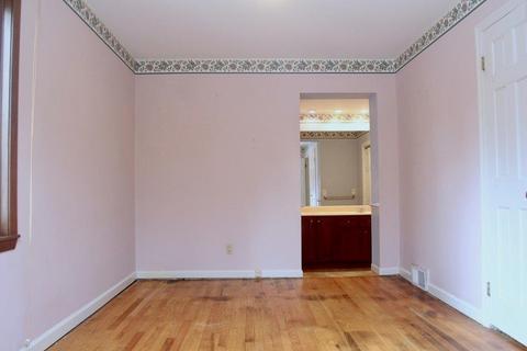 1845 Ebenezer Rd, Cincinnati, OH 45233 photo 13