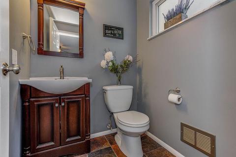 8484 Daly Rd, Cincinnati, OH 45231 photo 18