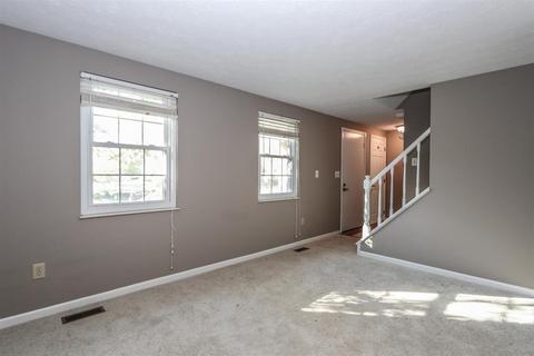 8654 Simpson Ct, Mason, OH 45040 photo 4