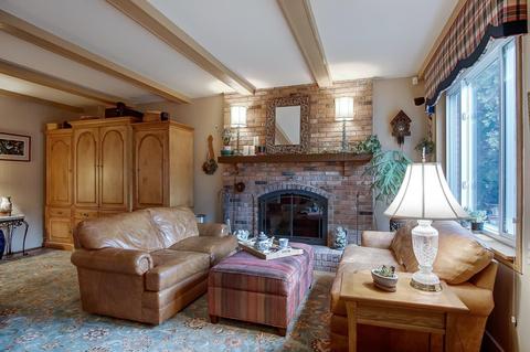3354 Linsan Dr, Cincinnati, OH 45239 photo 4