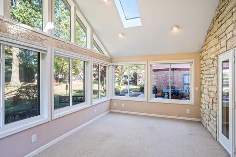 998 Timber Trl, Cincinnati, OH 45224 photo 22