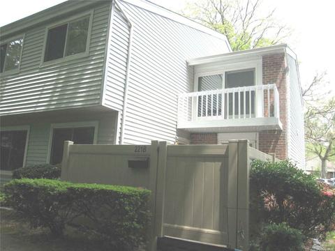 998 Timber Trl, Cincinnati, OH 45224 photo 1