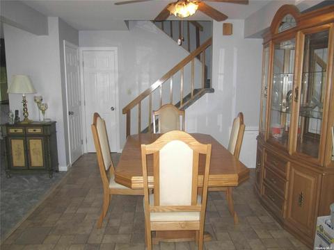 998 Timber Trl, Cincinnati, OH 45224 photo 10
