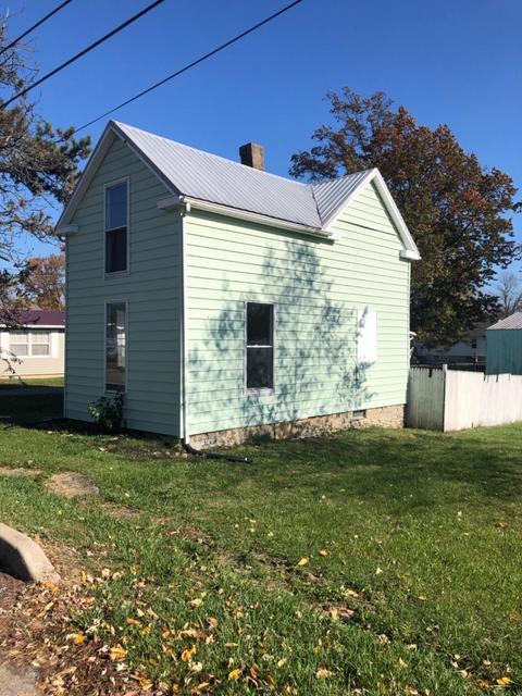 119 Carr St, Blanchester, OH 45107 photo 3